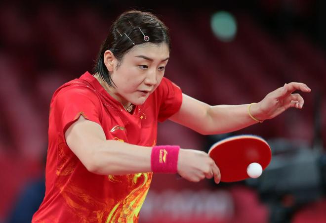 嘉的期待并 嘉的期待并