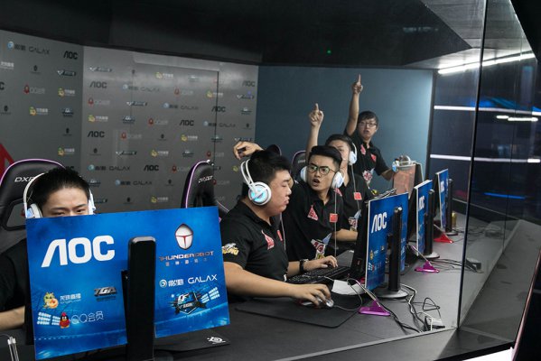 方的进攻 方的进攻