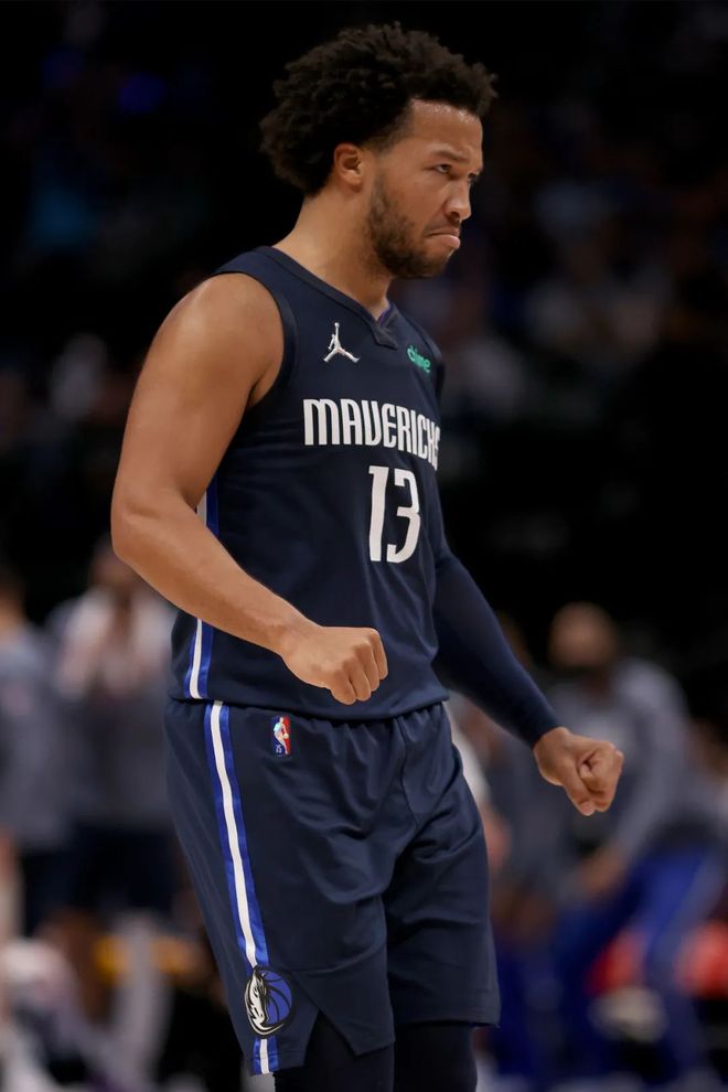 10人作战扳平比分,荷兰队近19年来首次在染红情况下进球